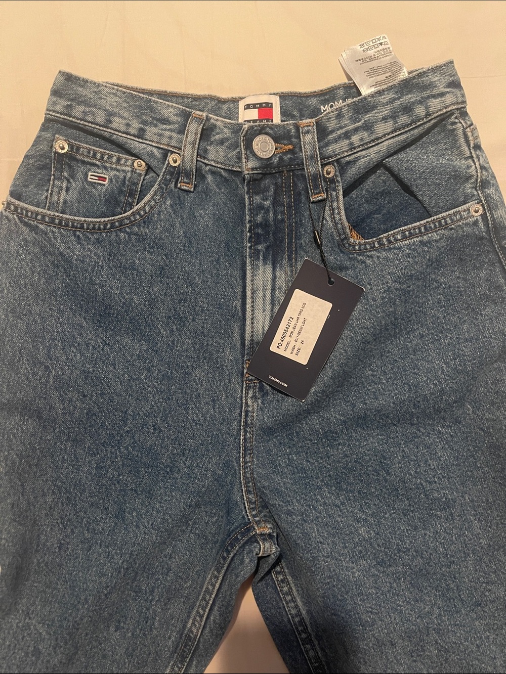 Tommy Hilfiger Men’s Medium Blue Relaxed Denim Jeans